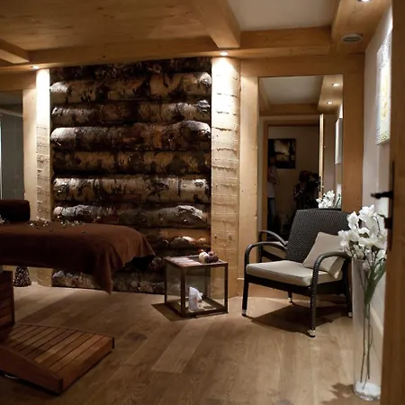 Cgh Residences & Spas Les De Jouvence 4*